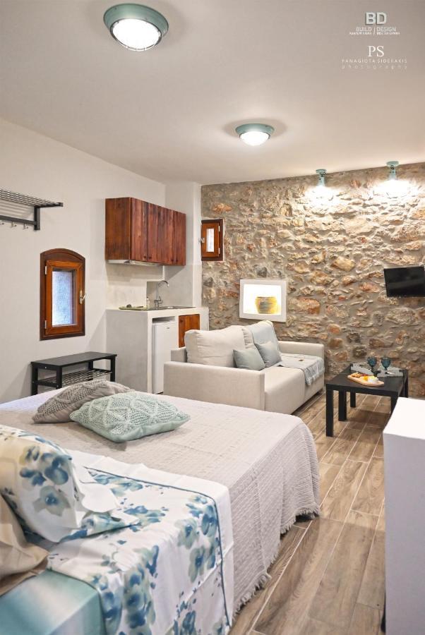 Pyrgos Houses And Restaurant Авгонима Экстерьер фото